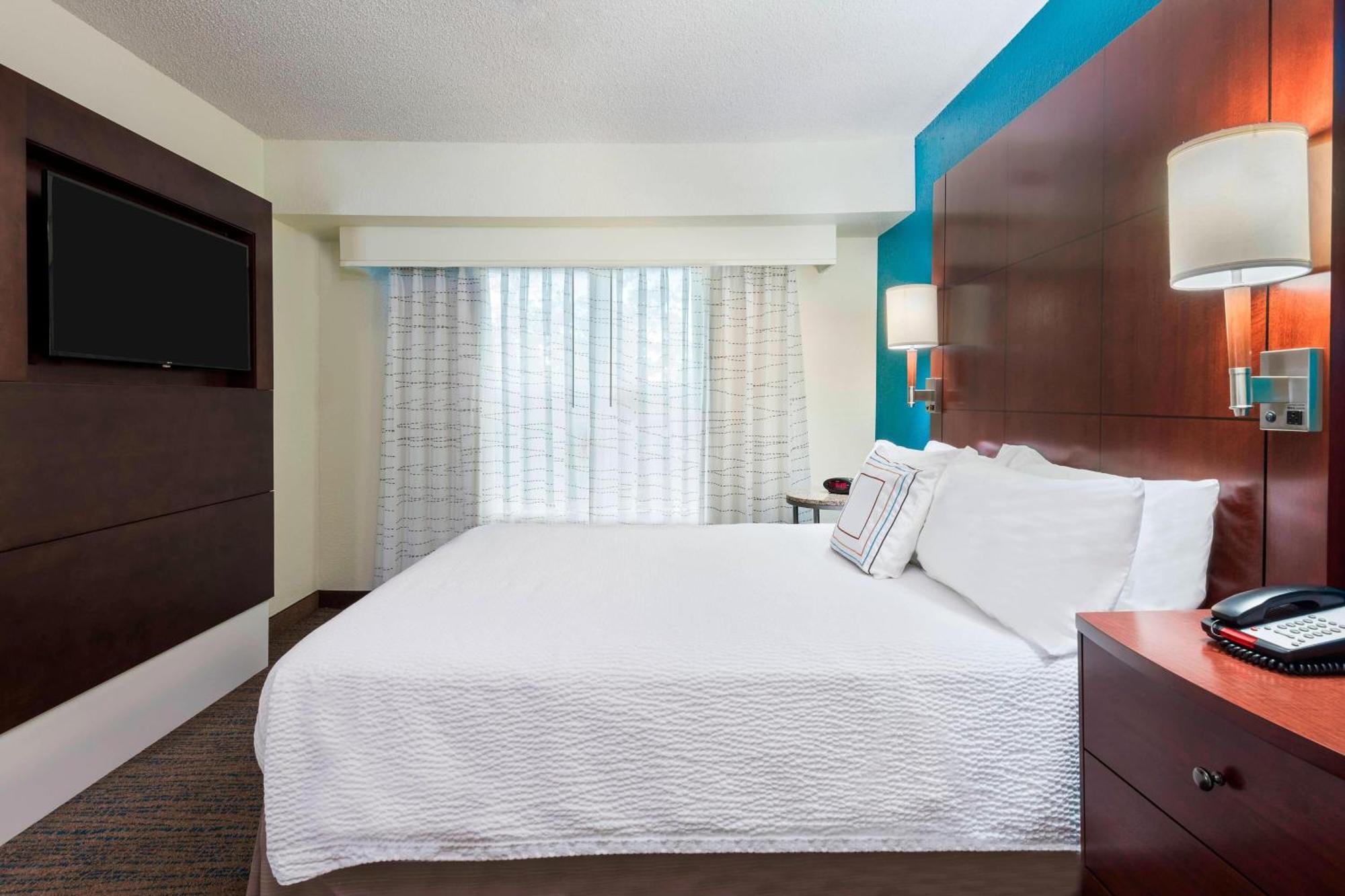 Residence Inn By Marriott Fort Myers Bagian luar foto