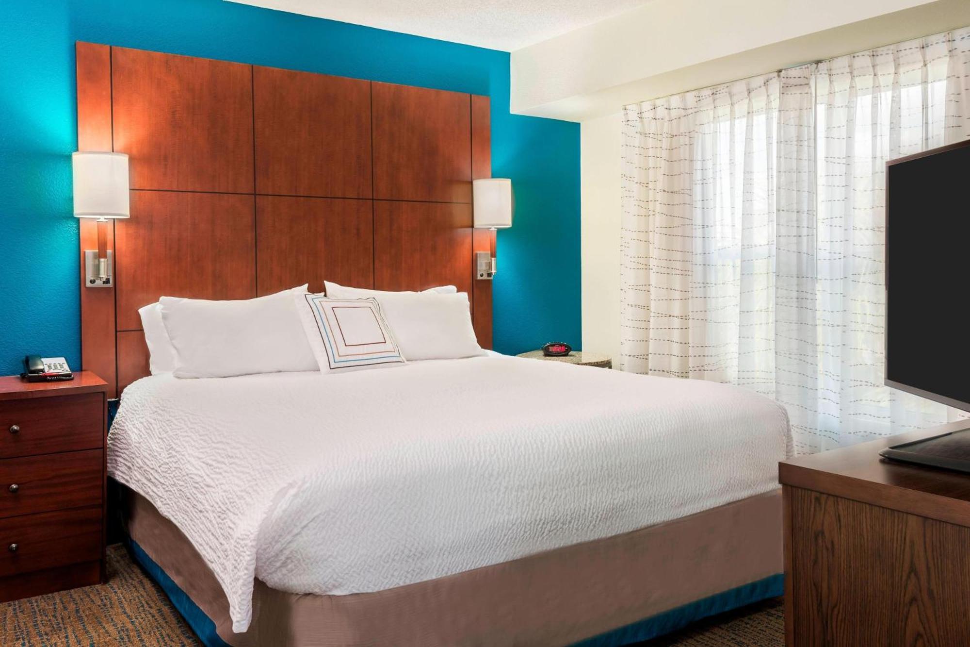 Residence Inn By Marriott Fort Myers Bagian luar foto