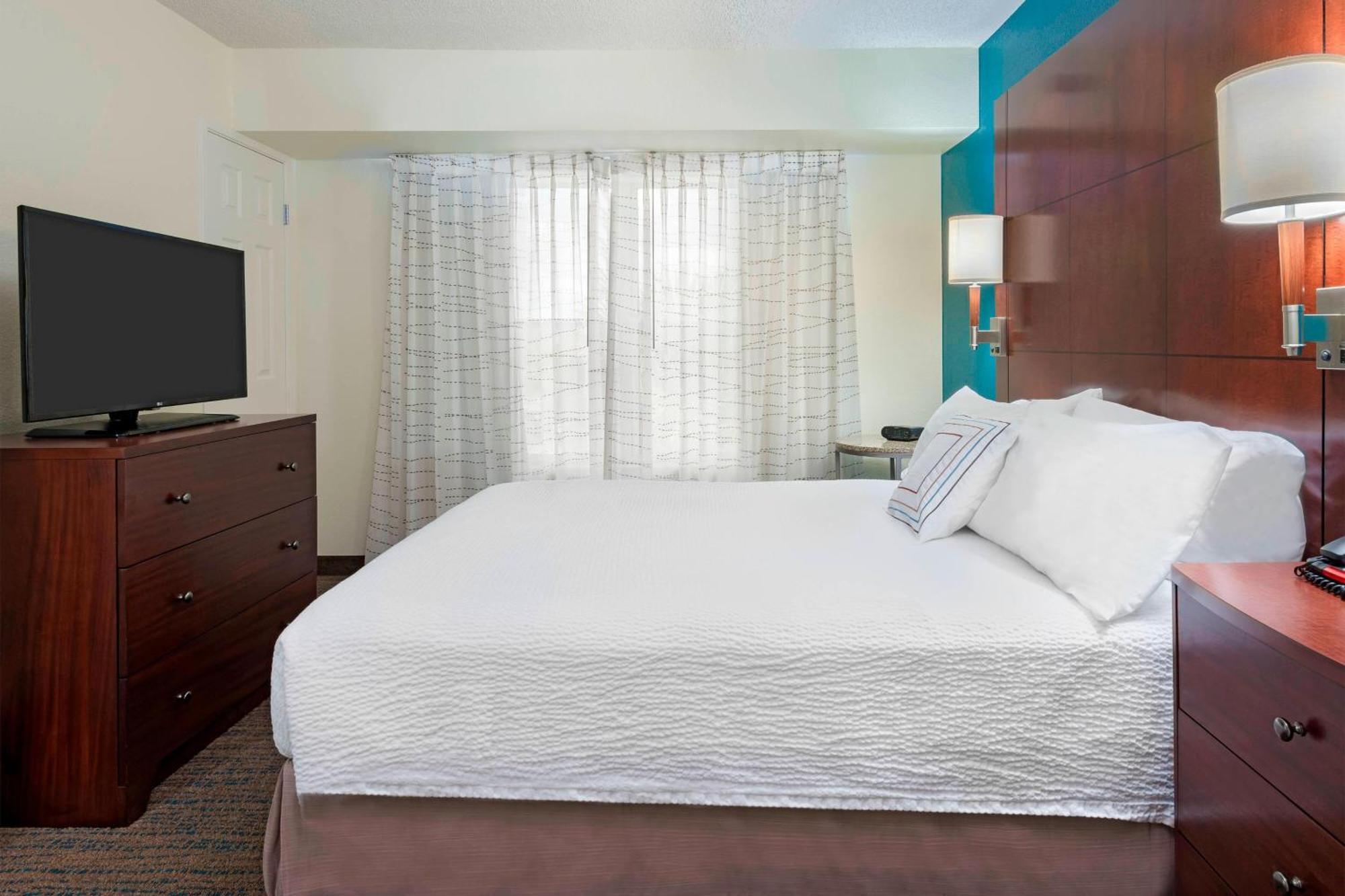 Residence Inn By Marriott Fort Myers Bagian luar foto
