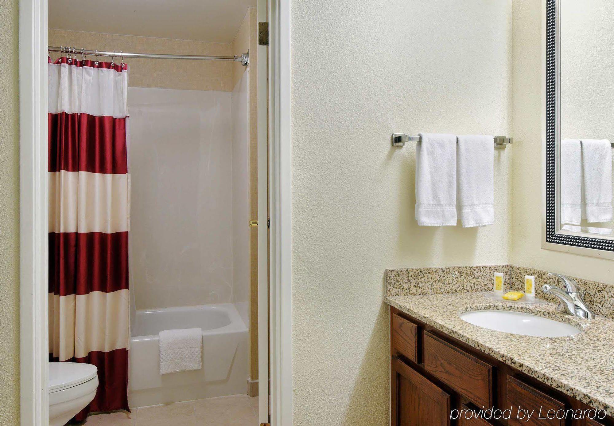 Residence Inn By Marriott Fort Myers Bagian luar foto